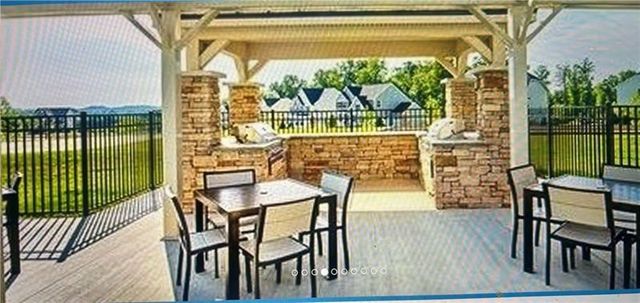 236 Thornapple Ln, Cranberry Twp, PA 16066