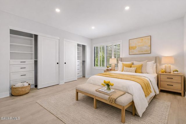 20500 Blairmoore Street, Chatsworth, CA 91311