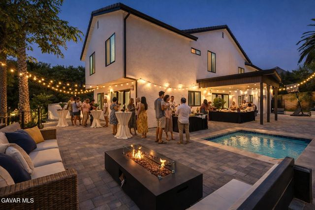 20500 Blairmoore Street, Chatsworth, CA 91311
