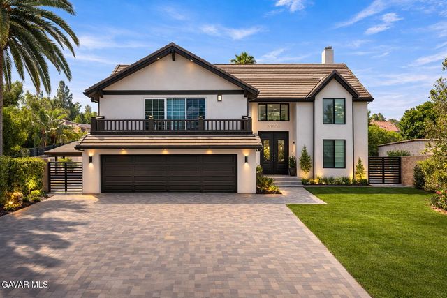 20500 Blairmoore Street, Chatsworth, CA 91311