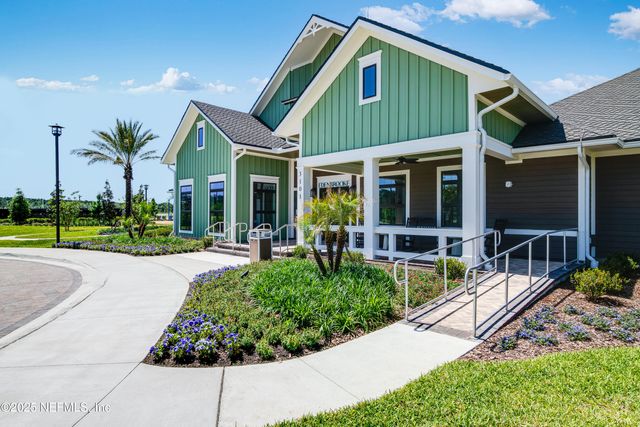 3025 NEW MOON Circle, Green Cove Springs, FL 32043