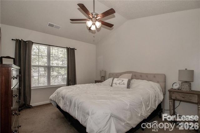 137 Lynch Circle, Mooresville, NC 28117