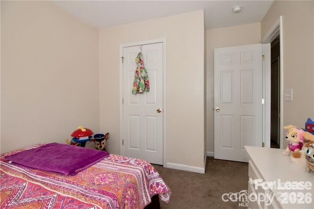 137 Lynch Circle, Mooresville, NC 28117