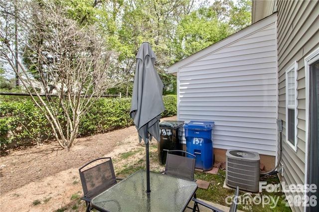 137 Lynch Circle, Mooresville, NC 28117