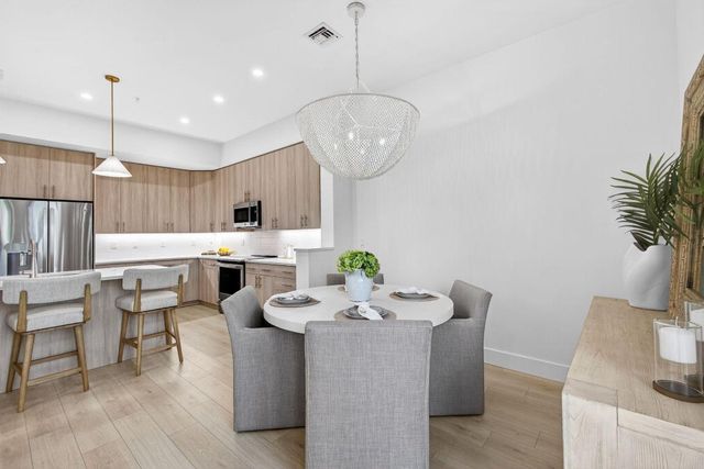 125 Water Pointe Place Place 28, Jupiter, FL 33477