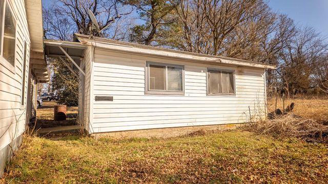 1838 State Route K, West Plains, MO 65775