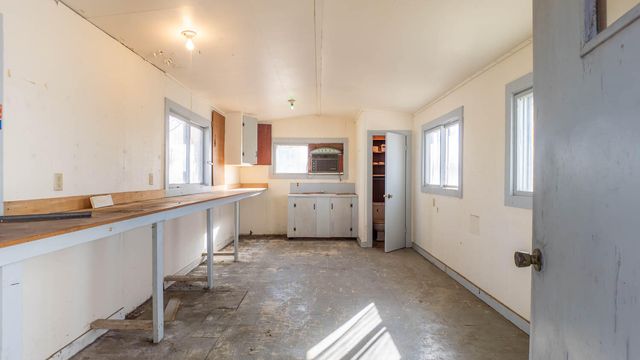 1838 State Route K, West Plains, MO 65775