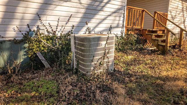 1838 State Route K, West Plains, MO 65775