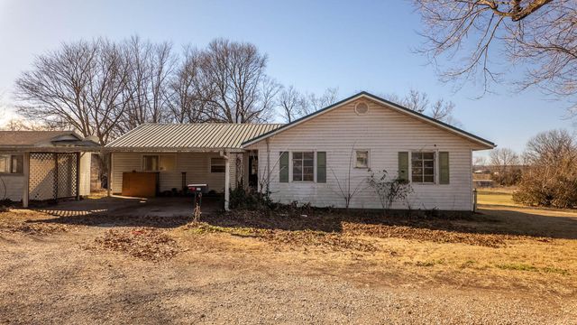 1838 State Route K, West Plains, MO 65775