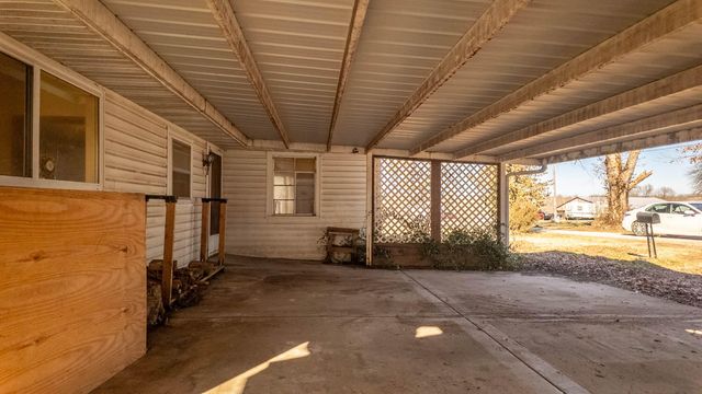 1838 State Route K, West Plains, MO 65775