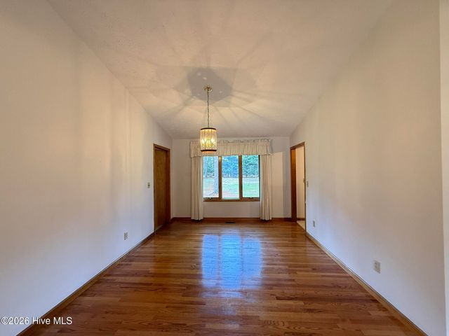 315 W Craven Avenue, Pinebluff, NC 28373