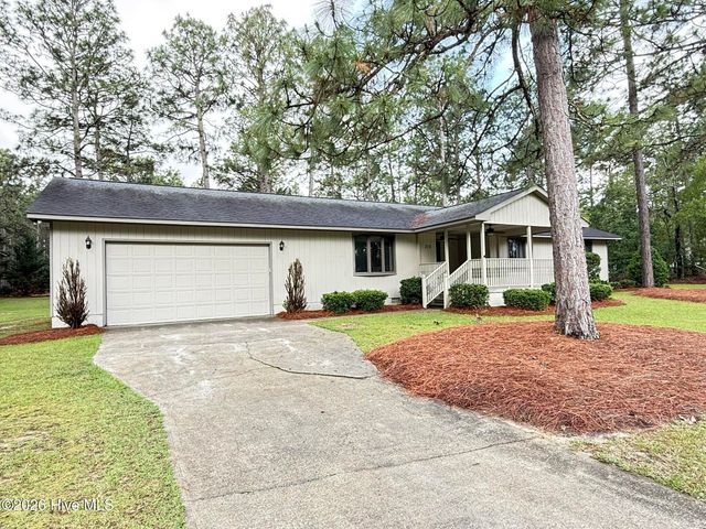 315 W Craven Avenue, Pinebluff, NC 28373