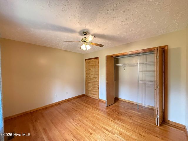 315 W Craven Avenue, Pinebluff, NC 28373