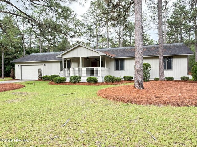 315 W Craven Avenue, Pinebluff, NC 28373