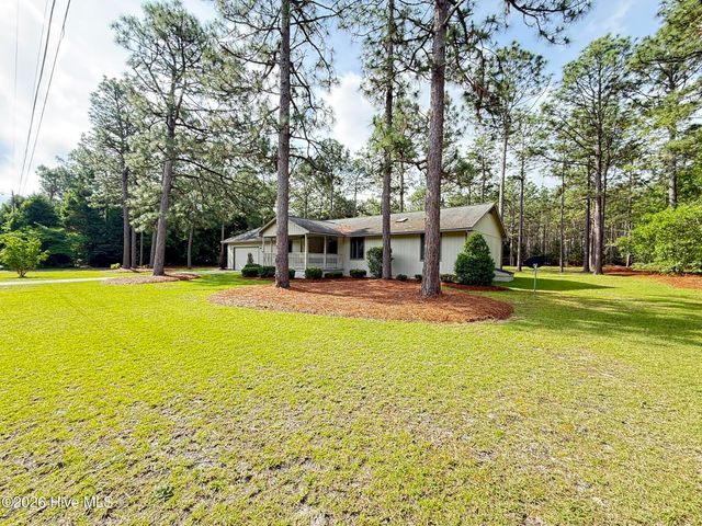 315 W Craven Avenue, Pinebluff, NC 28373