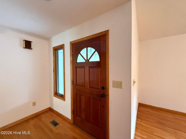 315 W Craven Avenue, Pinebluff, NC 28373