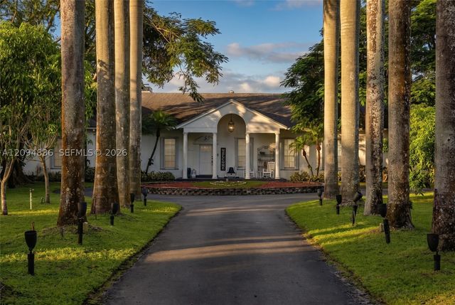 27950 SW 182nd Ave, Homestead, FL 33031