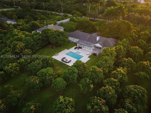 27950 SW 182nd Ave, Homestead, FL 33031