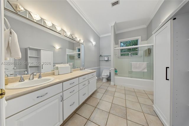 27950 SW 182nd Ave, Homestead, FL 33031