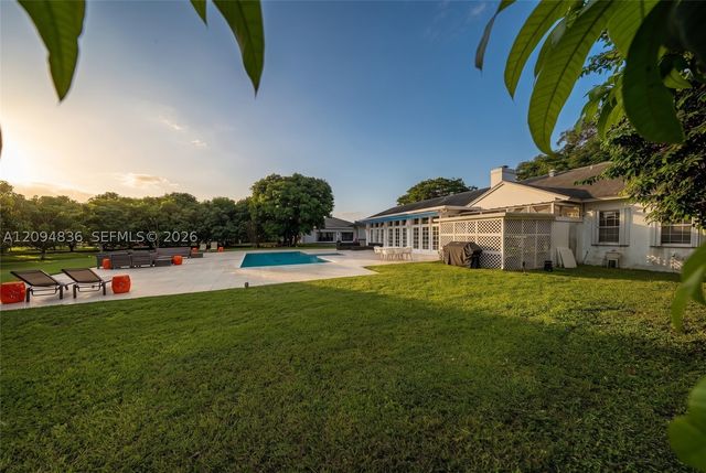 27950 SW 182nd Ave, Homestead, FL 33031