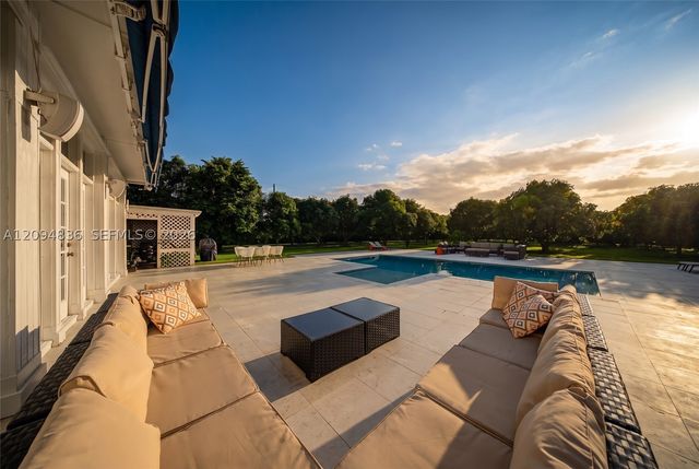 27950 SW 182nd Ave, Homestead, FL 33031