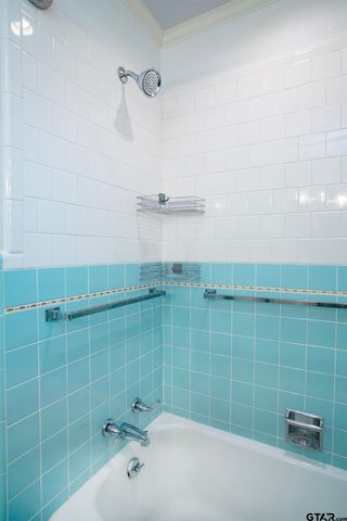 502 W Hubbard St, Lindale, TX 75771