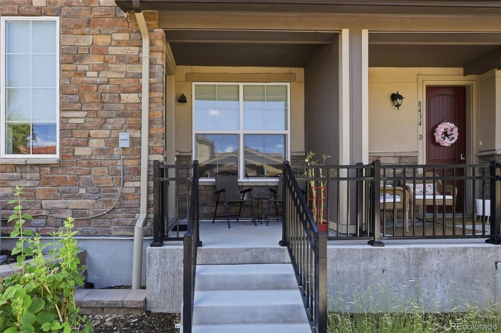 Image 3 of property listing at 8434 Rizza Street C, Littleton, CO 80129