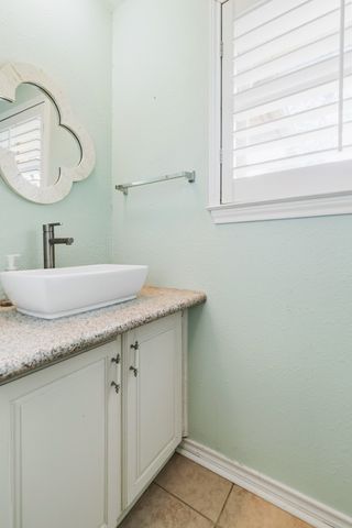 109 Crestwood Drive, Rockwall, TX 75087