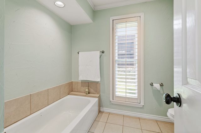 109 Crestwood Drive, Rockwall, TX 75087
