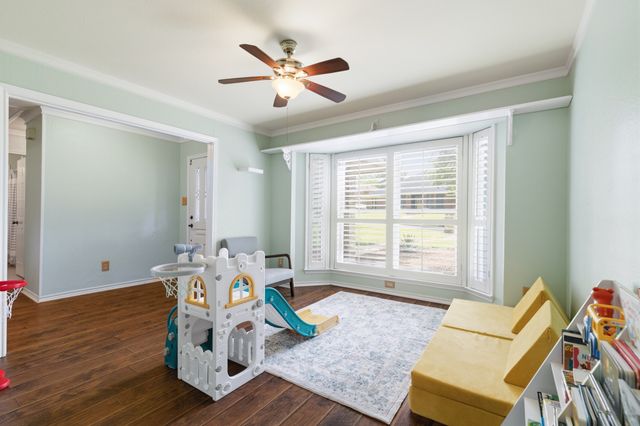109 Crestwood Drive, Rockwall, TX 75087