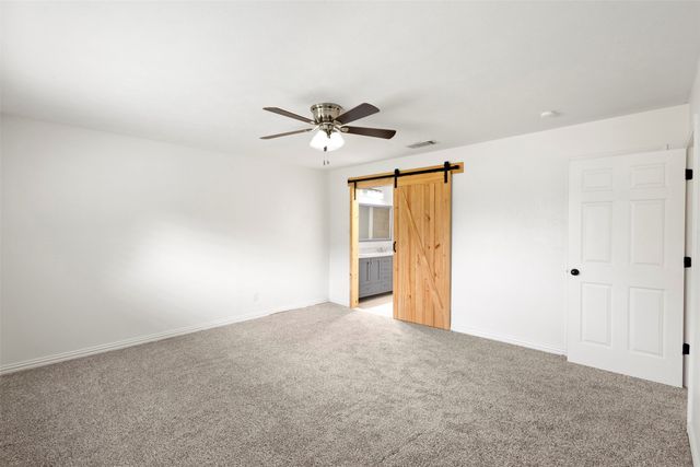 102 Pecan Lane, Oak Leaf, TX 75154