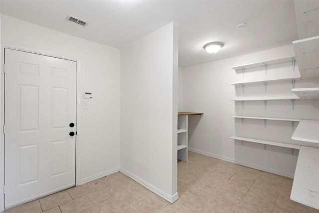102 Pecan Lane, Oak Leaf, TX 75154