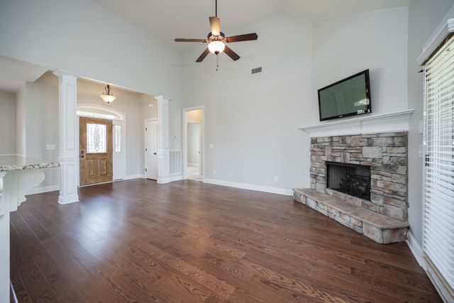 1641 Drayton Dr, Murfreesboro, TN 37130