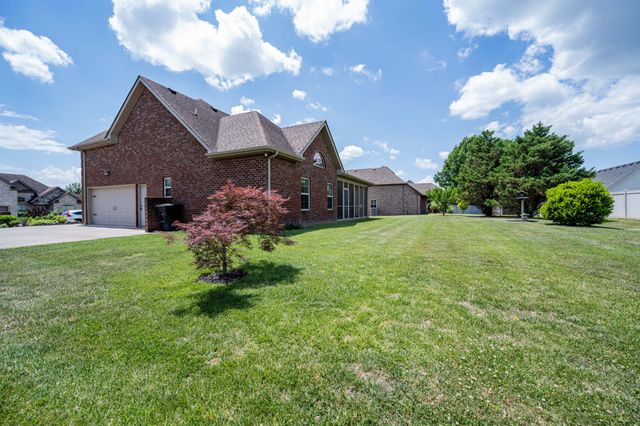 1641 Drayton Dr, Murfreesboro, TN 37130