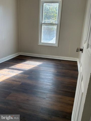1520 COTTON ST, Reading, PA 19606