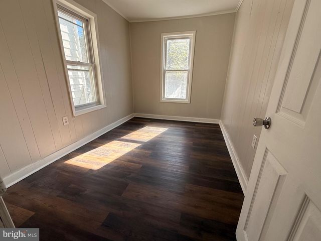 1520 COTTON ST, Reading, PA 19606
