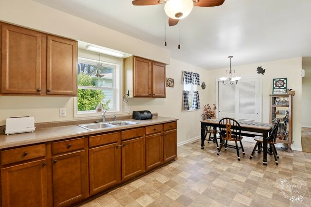 2205 W Hickory Street, Kankakee, IL 60901