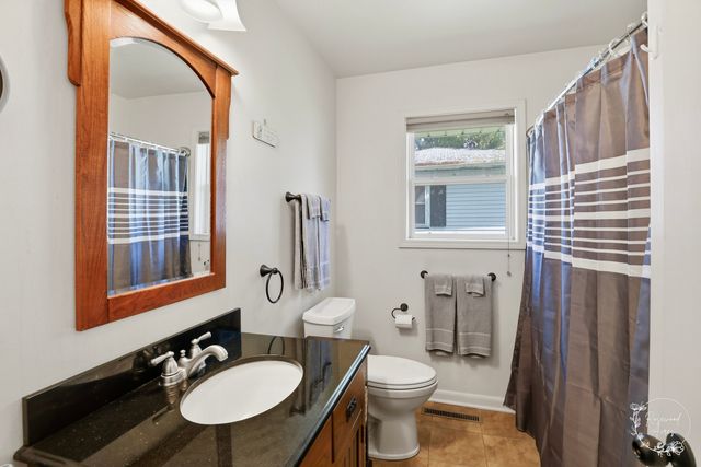 2205 W Hickory Street, Kankakee, IL 60901