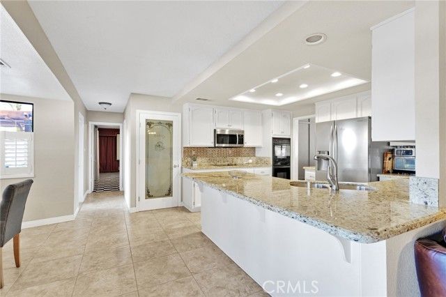 15931 Kewanee, Apple Valley, CA 92307