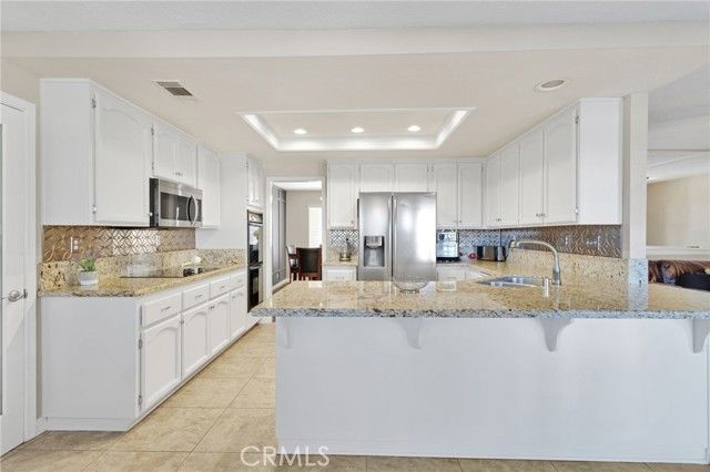 15931 Kewanee, Apple Valley, CA 92307