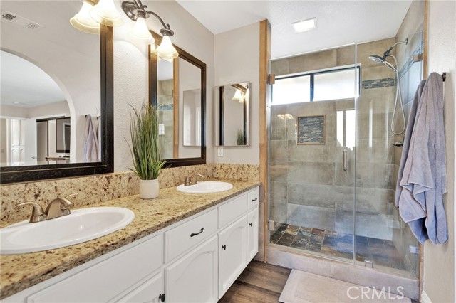 15931 Kewanee, Apple Valley, CA 92307