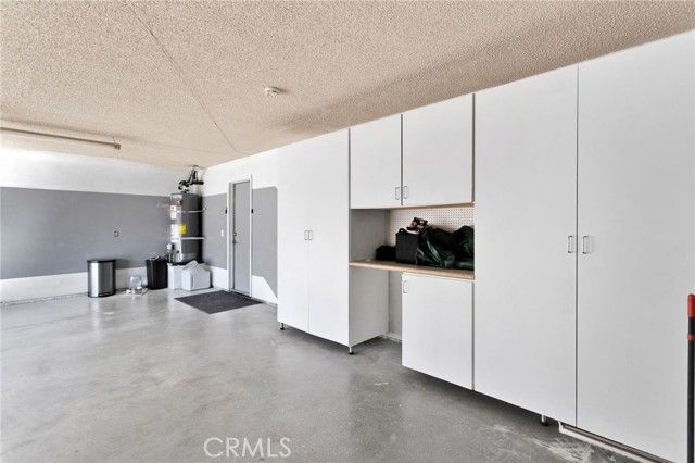 15931 Kewanee, Apple Valley, CA 92307