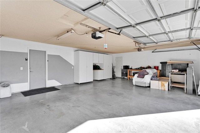 15931 Kewanee, Apple Valley, CA 92307