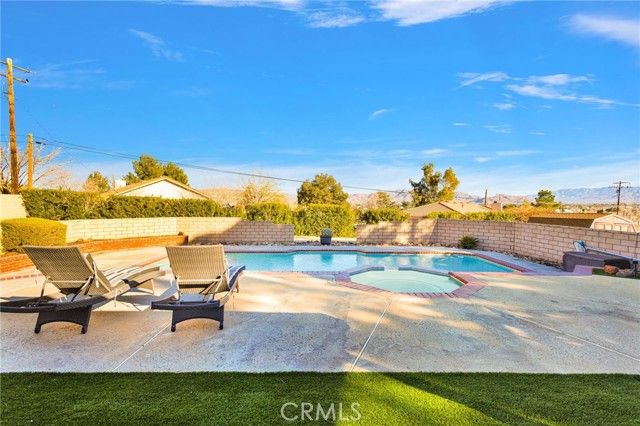 15931 Kewanee, Apple Valley, CA 92307