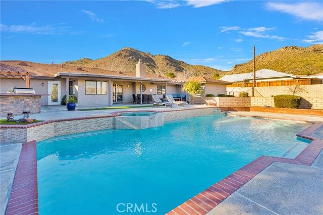 15931 Kewanee, Apple Valley, CA 92307