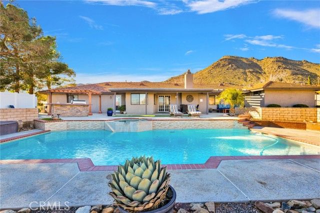 15931 Kewanee, Apple Valley, CA 92307