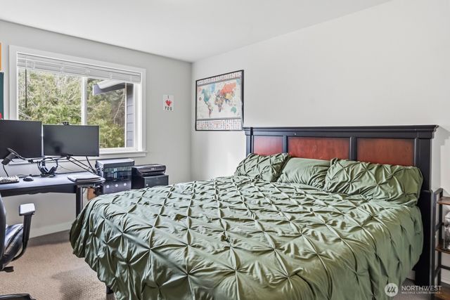 8315 56th Avenue NE, Lacey, WA 98516