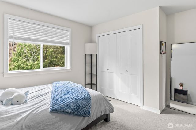 8315 56th Avenue NE, Lacey, WA 98516