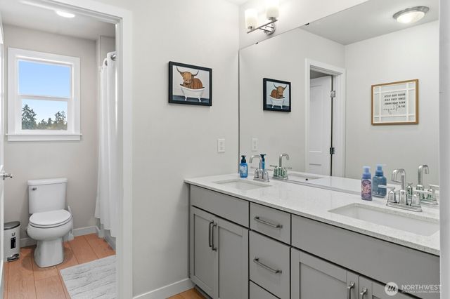 8315 56th Avenue NE, Lacey, WA 98516