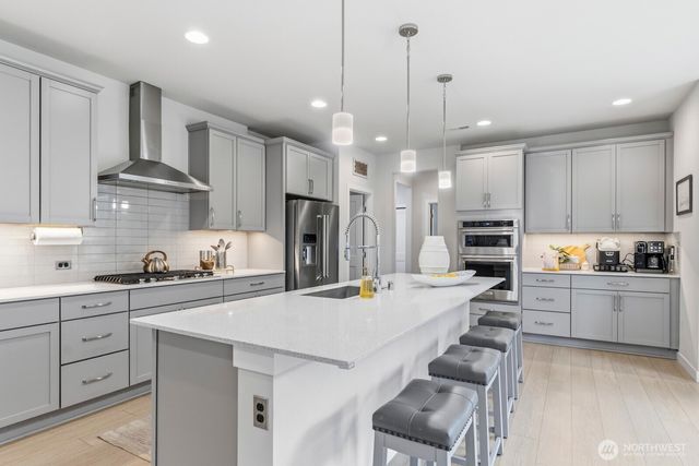 8315 56th Avenue NE, Lacey, WA 98516